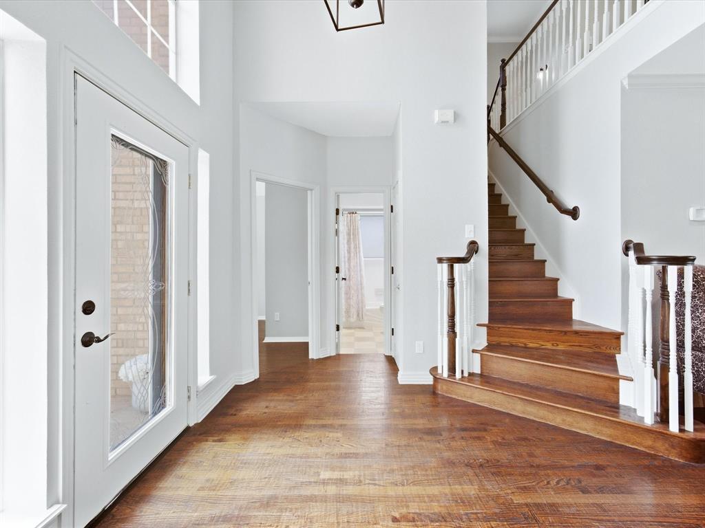 5024 Pointclear Court