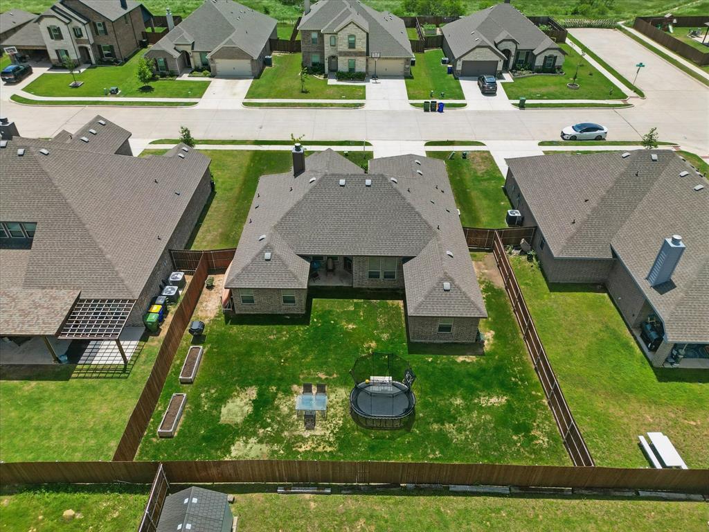 1607 Wagon Wheel Way