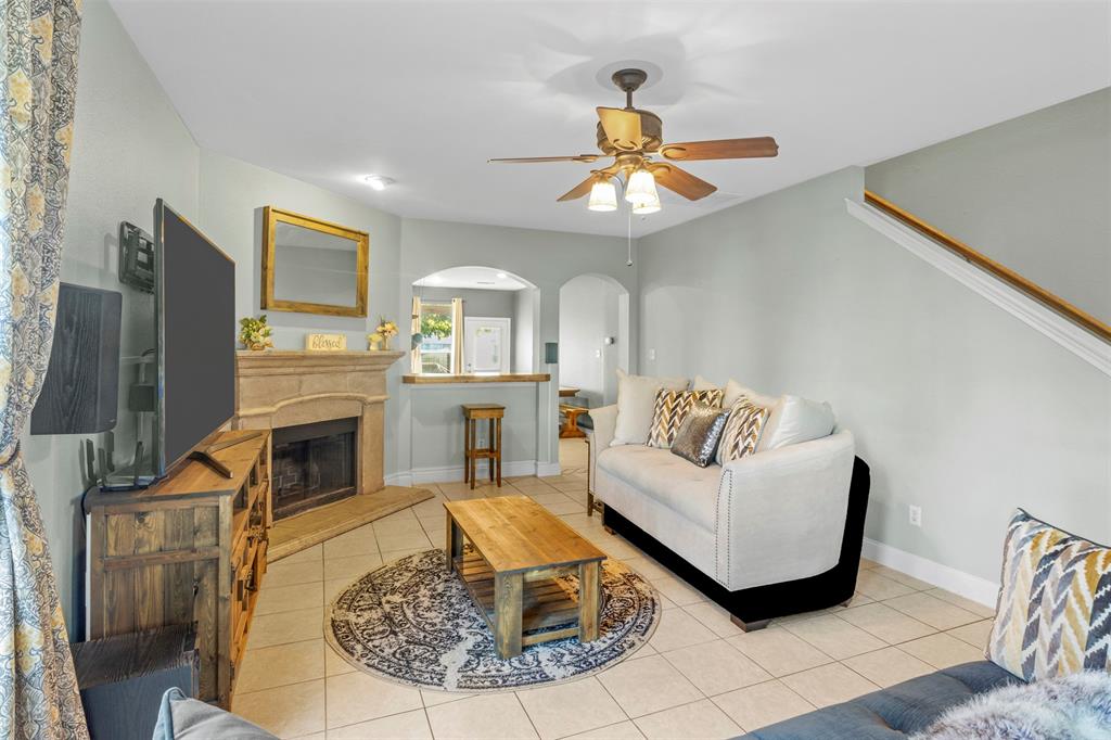 10537 Fossil Hill Drive