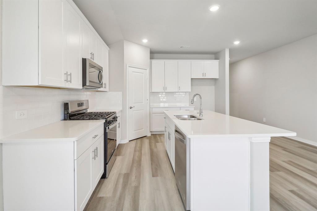 Simpson Crossing - Residential