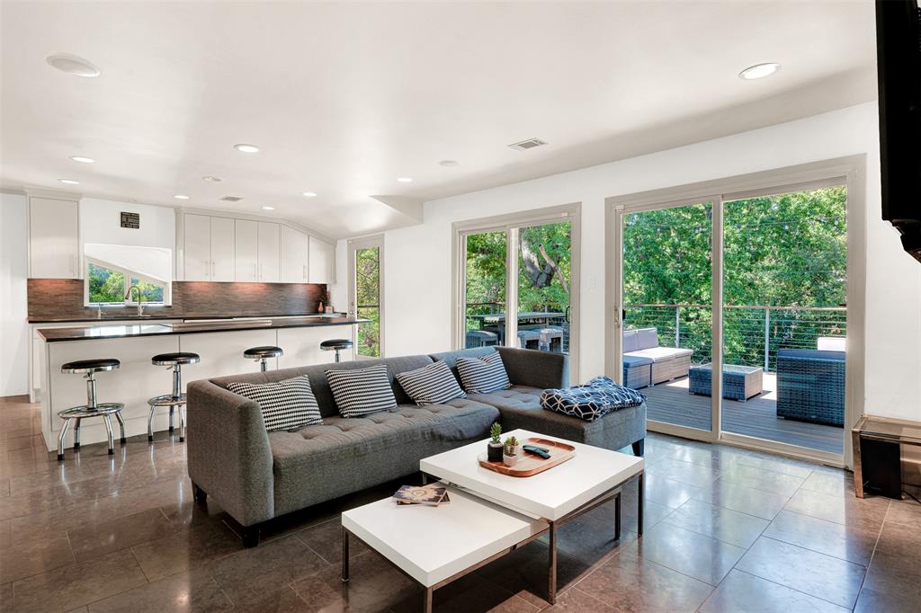 Hillcrest Homes 02 - Residential