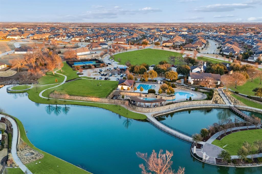 Mustang Lakes Ph Six - Residential