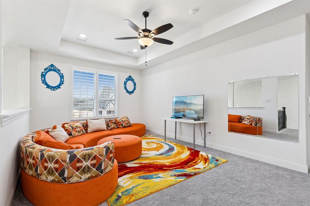 Mustang Lakes Ph Six - Residential