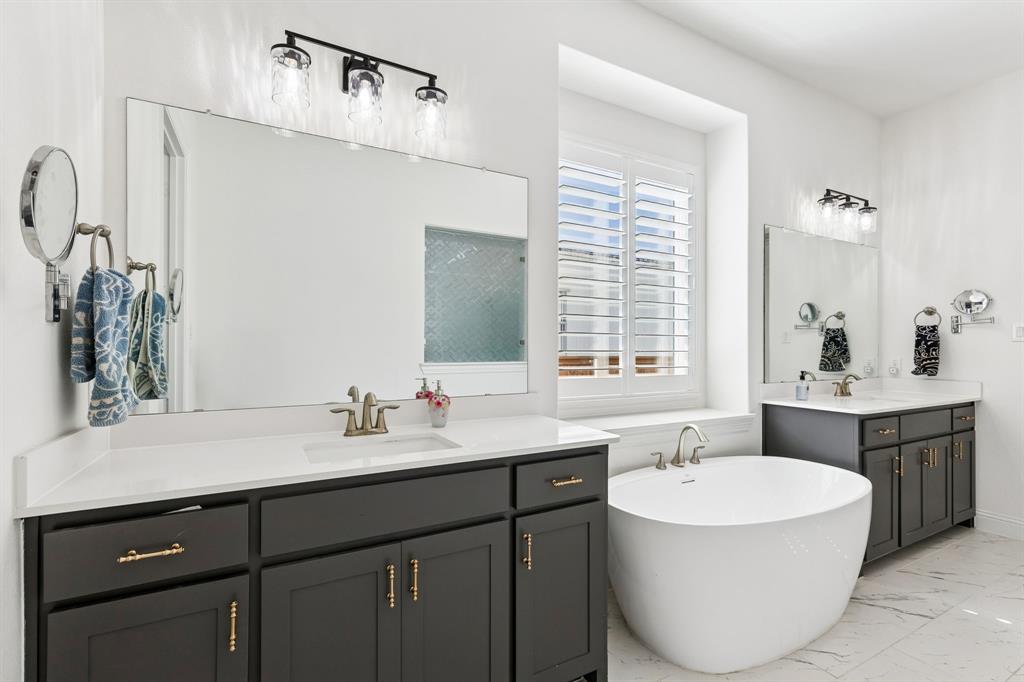Mustang Lakes Ph Six - Residential