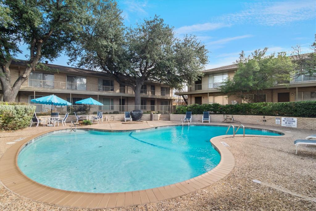 Park Central Condo - Residential