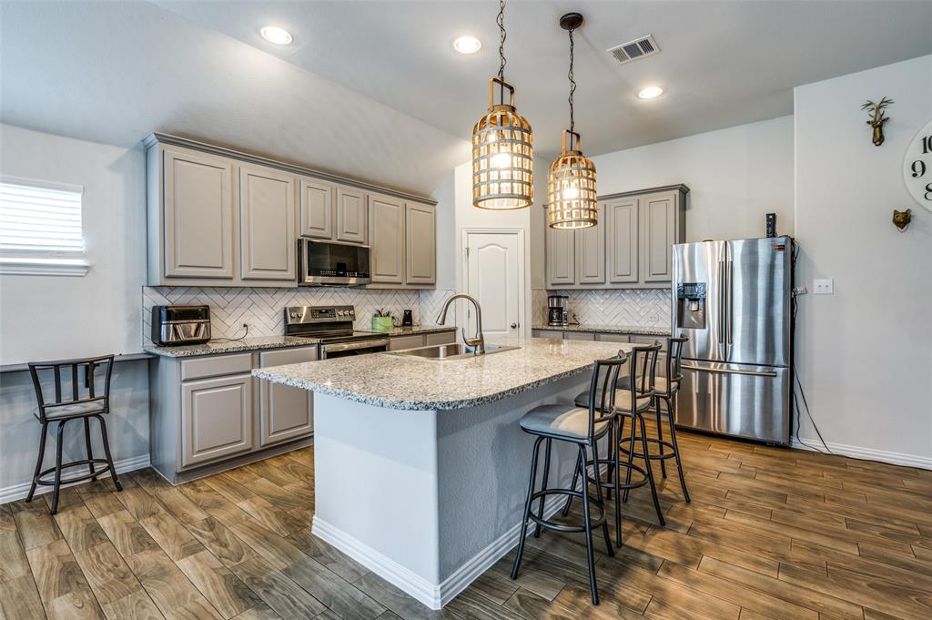 5712 Demi Sec Drive