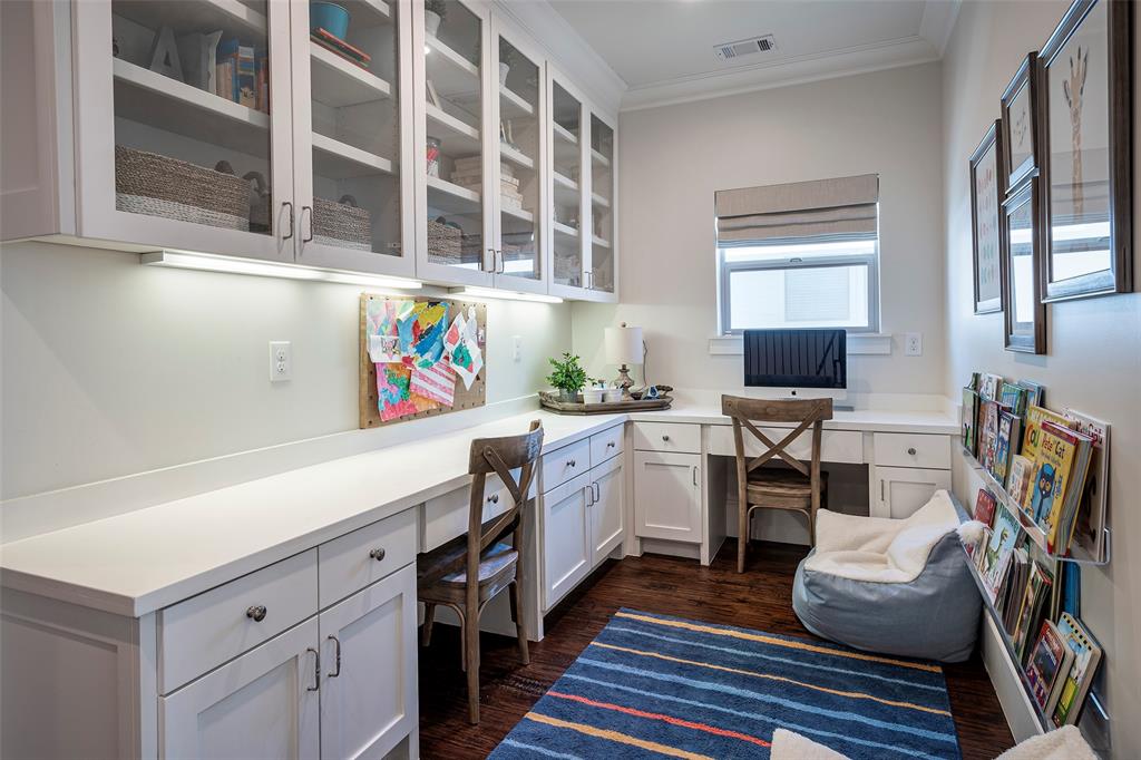 Briarwood - Residential