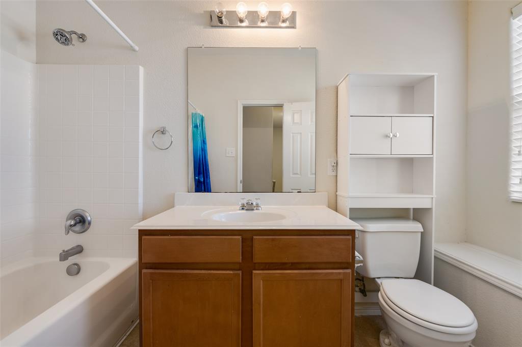 Villages Of Chisholm Ridge Th - Residential Lease