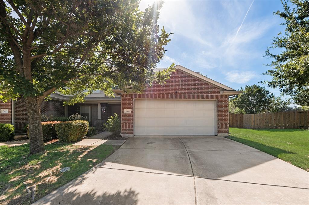 Villages Of Chisholm Ridge Th - Residential Lease