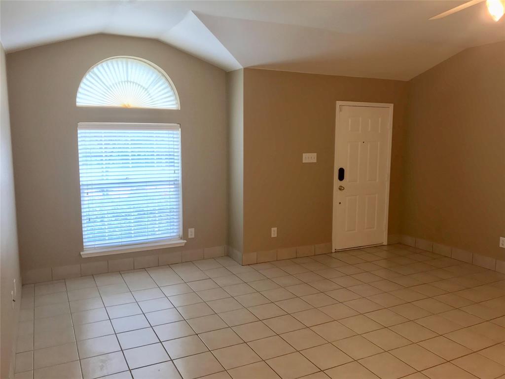 Fossil Hill Estates - Residential Lease