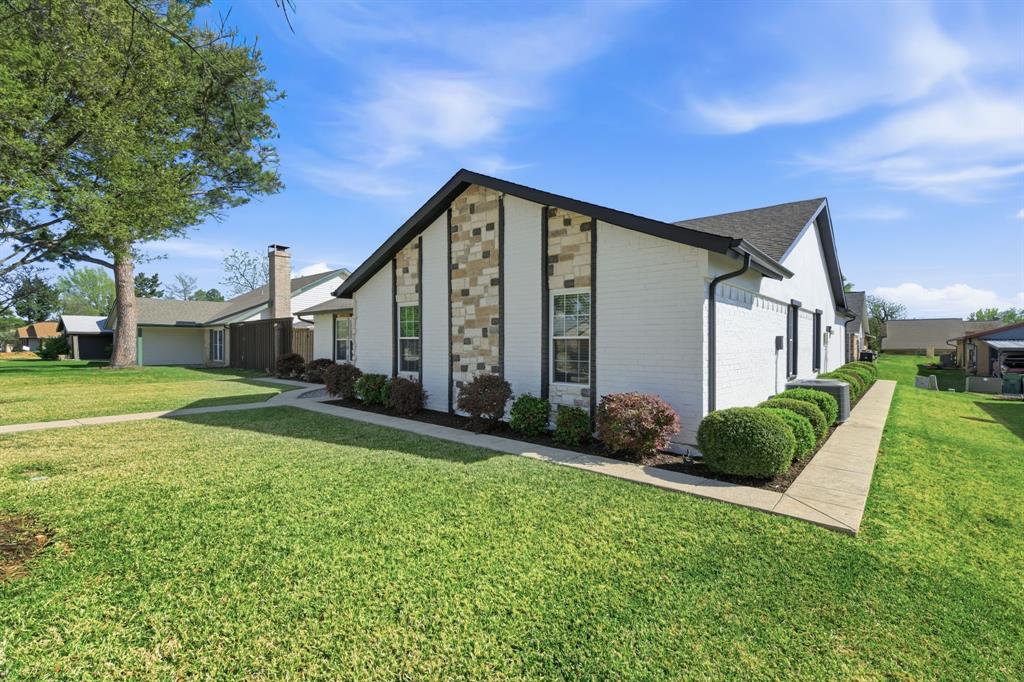 746 Red Wing Drive
