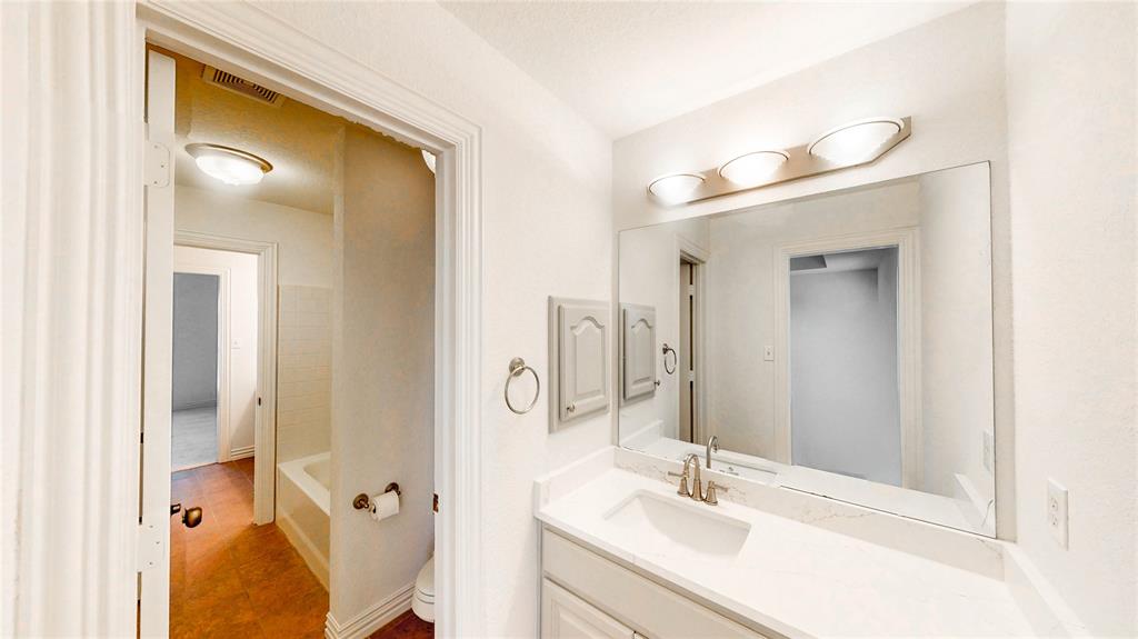 Hickory Hill Estate - Residential