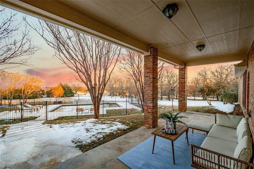 Hickory Hill Estate - Residential