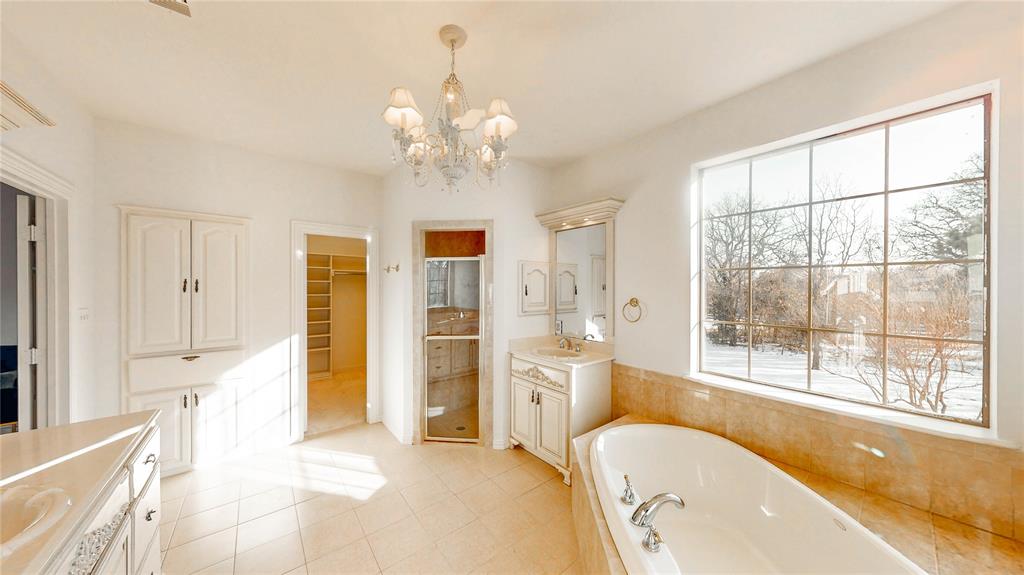 Hickory Hill Estate - Residential