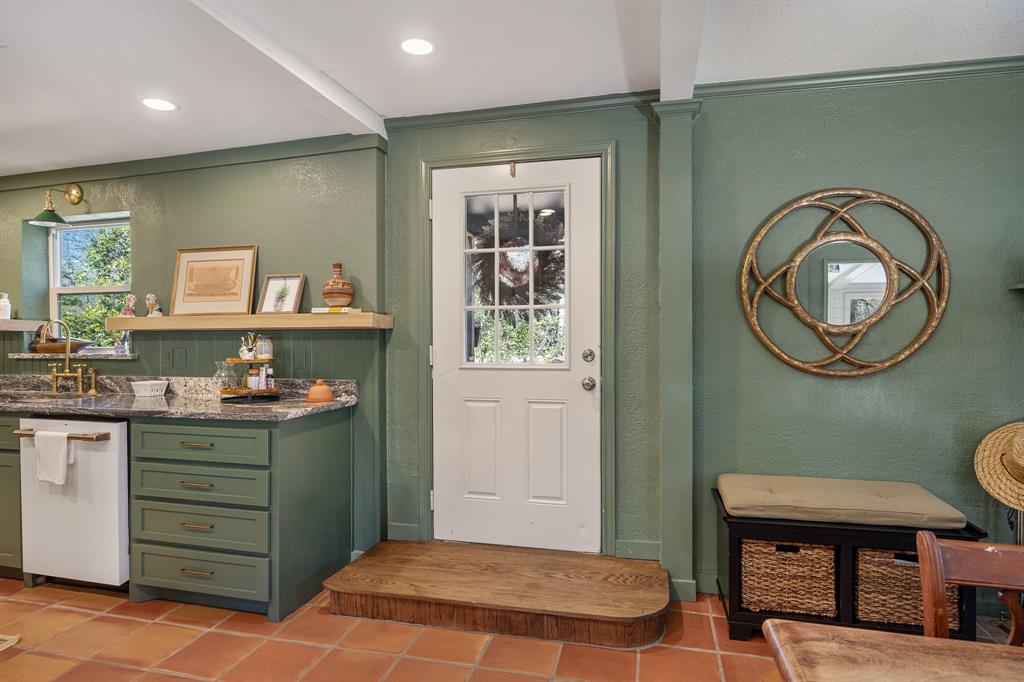 Grove Club Lake - Residential