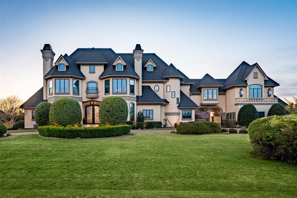 1091 Broadmoor Lane