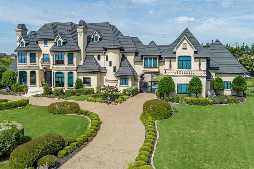 1091 Broadmoor Lane