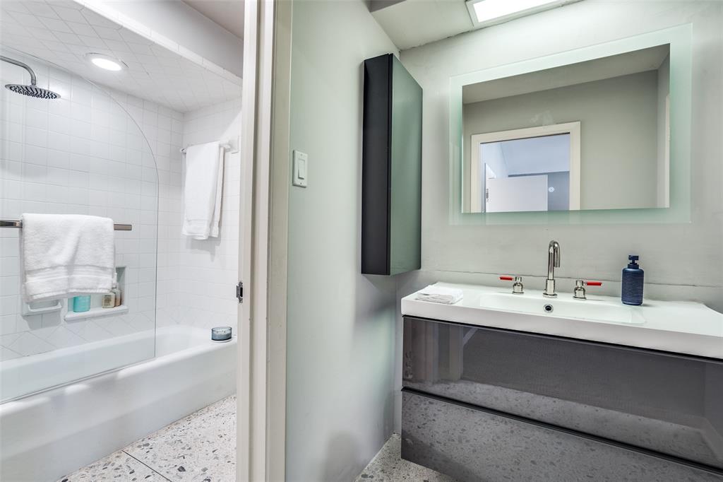 Russwood Acres 6th Instl Sec 3 - Residential