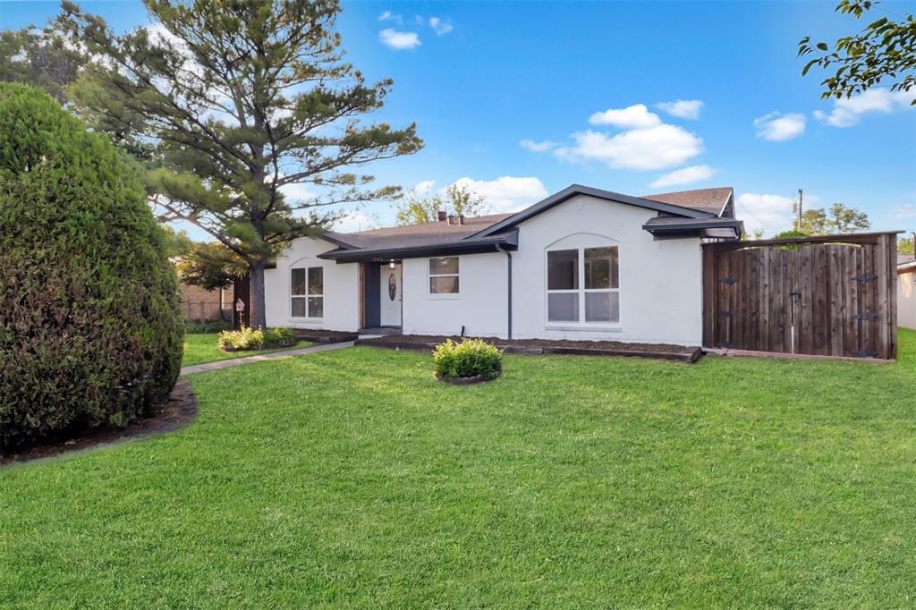 1705 Japonica Lane