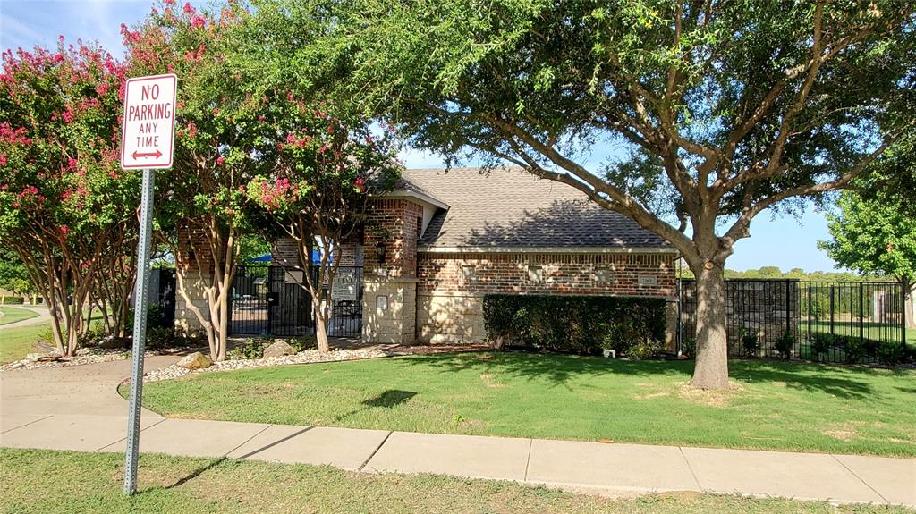 Summit View Lake Ph One - Residential Lease