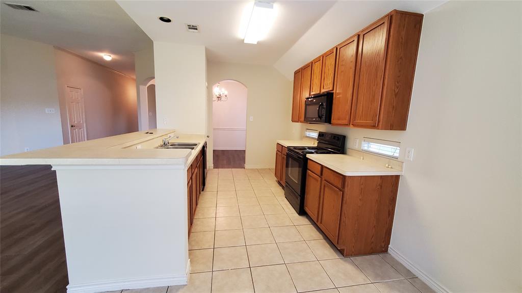 Summit View Lake Ph One - Residential Lease