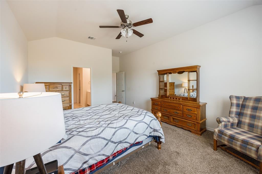 1101 Crepe Myrtle Lane