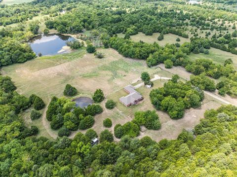 1579 County Road 3365 Ladonia TX 75449