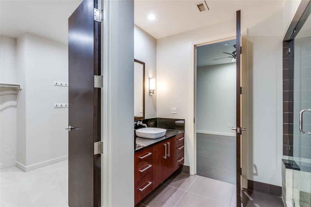 One Montgomery Plaza Residence Condo - Residential