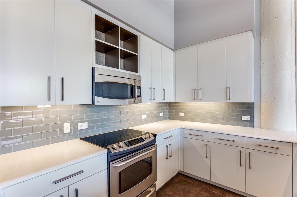 2600 W 7th Street 1827