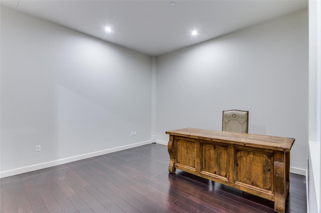 One Montgomery Plaza Residence Condo - Residential