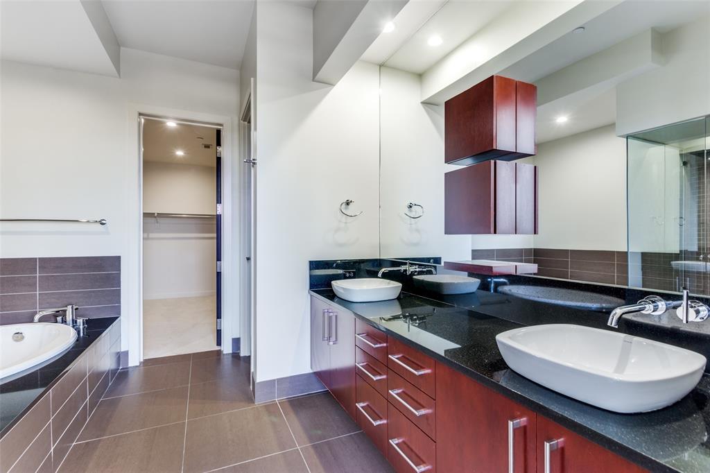 One Montgomery Plaza Residence Condo - Residential