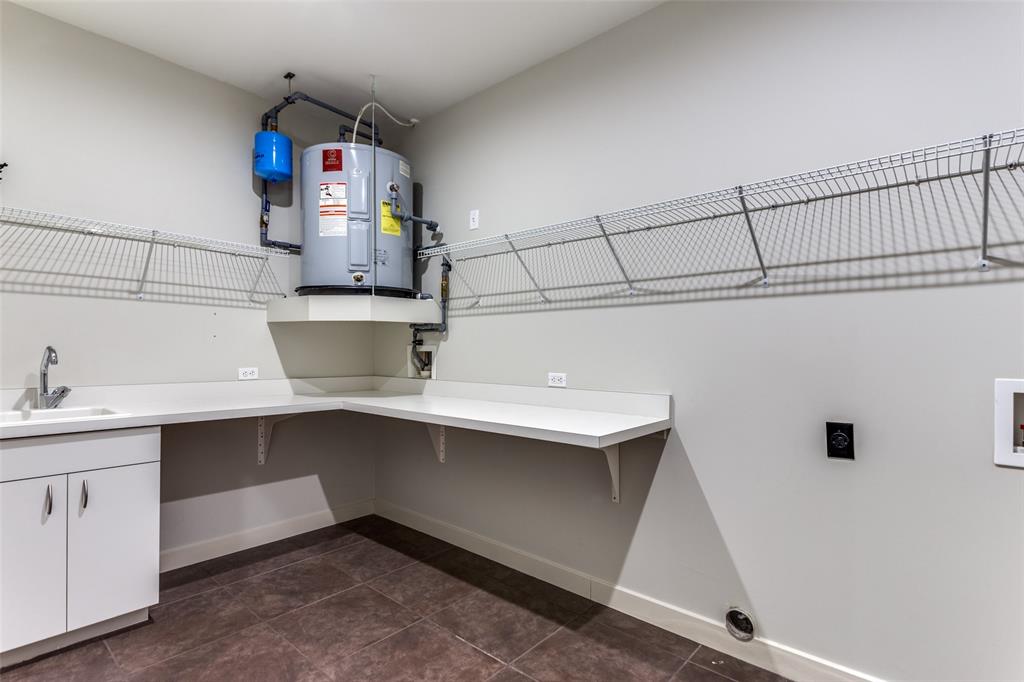 One Montgomery Plaza Residence Condo - Residential