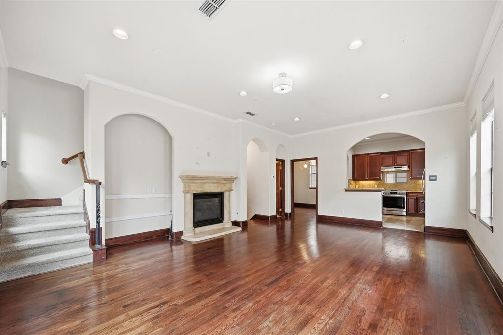 Villas Bryan Place - Residential