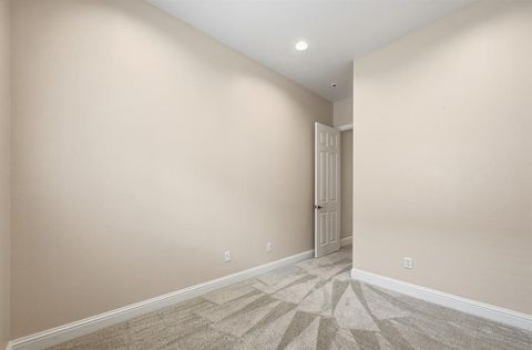 Tiny photo for 1020 Pavillion Street, Dallas, TX 75204 (MLS # 21200807)