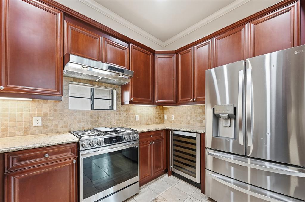 Villas Bryan Place - Residential