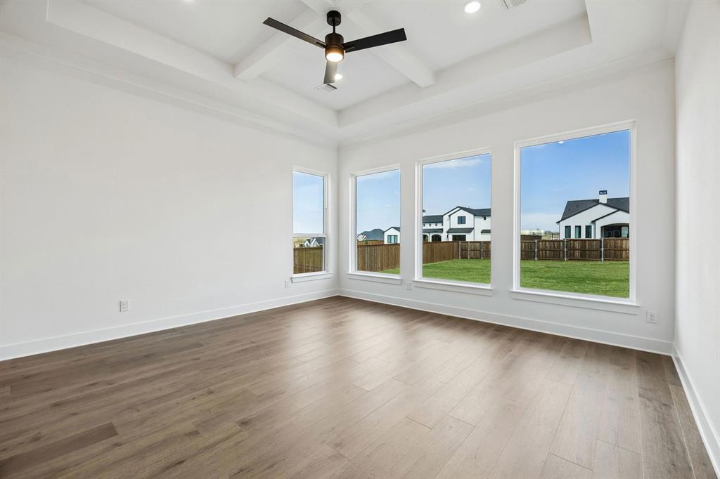 The Vines - Residential