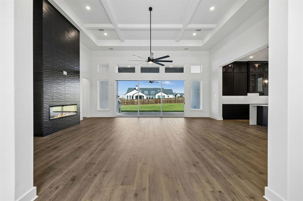 The Vines - Residential