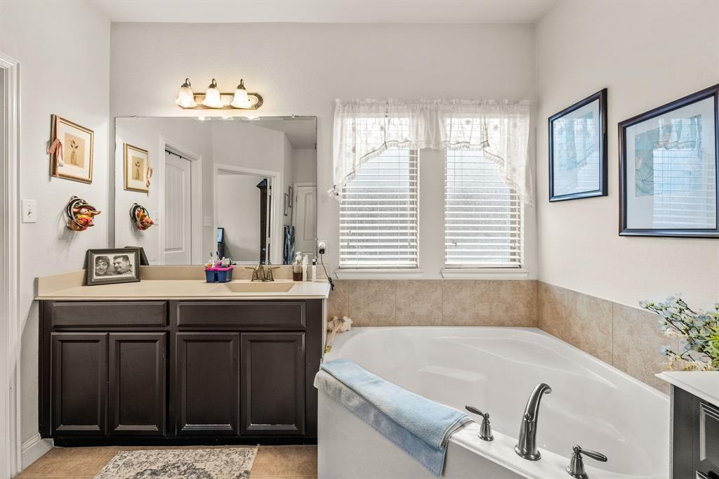 Live Oak Creek - Residential