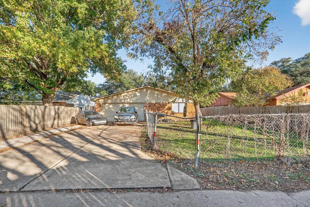 Oaks 02 - Residential