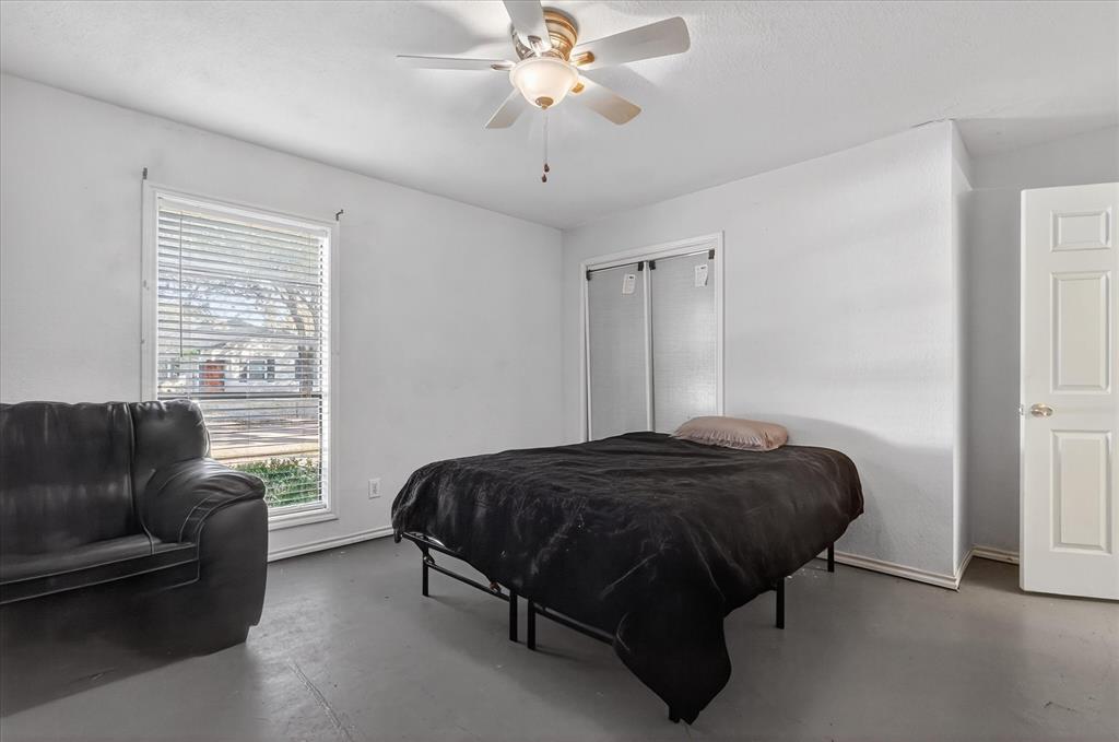 Oaks 02 - Residential