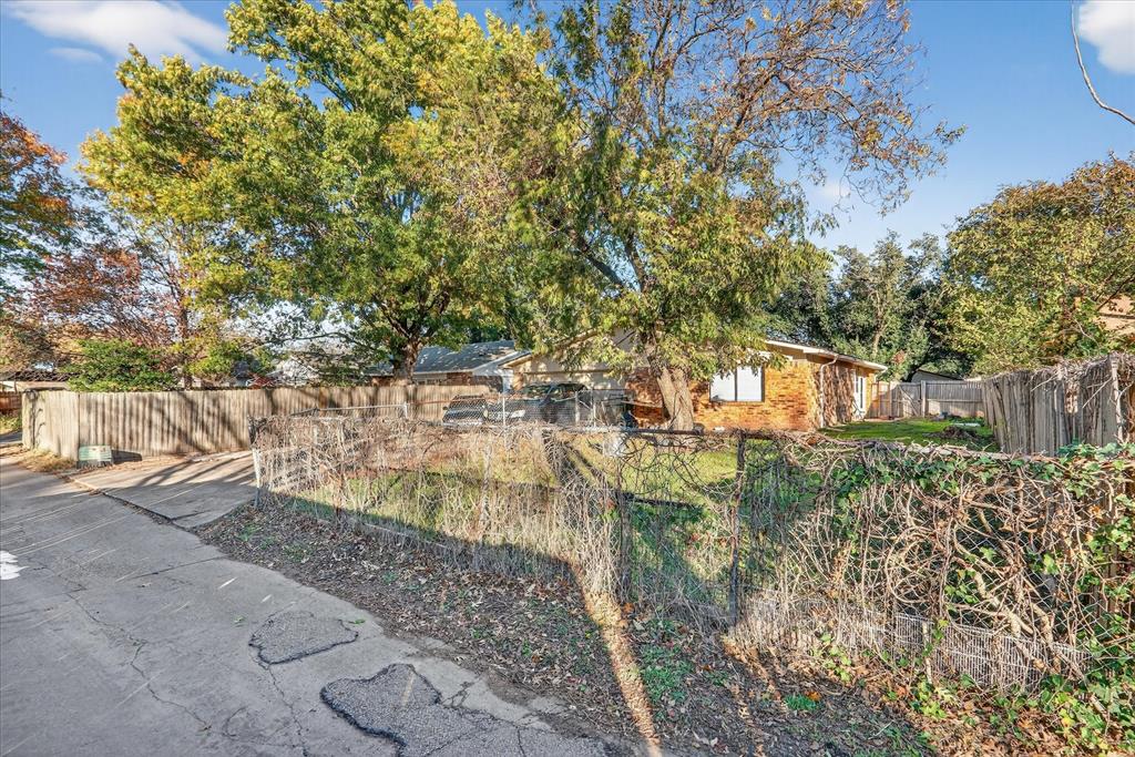 Oaks 02 - Residential