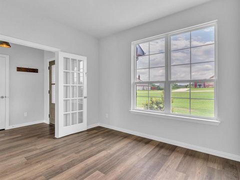 Tiny photo for 1013 Northern Oaks Court, Springtown, TX 76082 (MLS # 21198066)