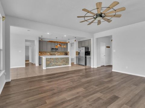 Tiny photo for 1013 Northern Oaks Court, Springtown, TX 76082 (MLS # 21198066)