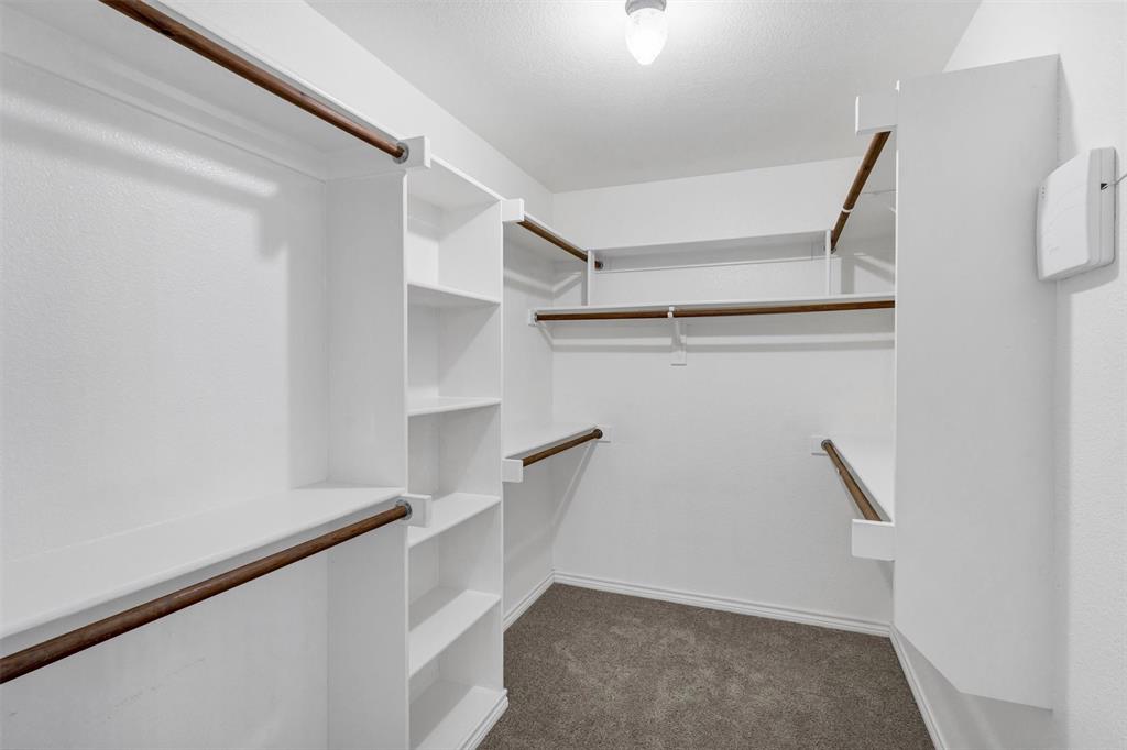 Fort Worth, Texas 76052, United States, 6 Bedrooms Bedrooms, ,4 BathroomsBathrooms,Residential,Active,107146