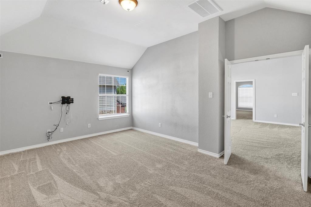 Fort Worth, Texas 76052, United States, 6 Bedrooms Bedrooms, ,4 BathroomsBathrooms,Residential,Active,107146