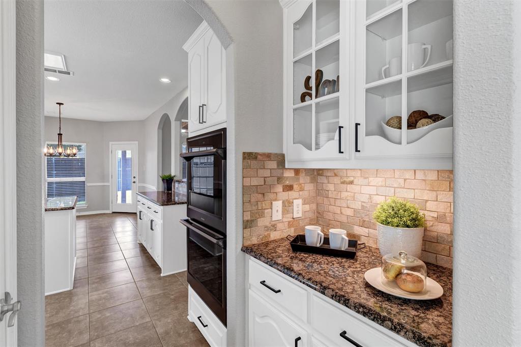 Fort Worth, Texas 76052, United States, 6 Bedrooms Bedrooms, ,4 BathroomsBathrooms,Residential,Active,107146