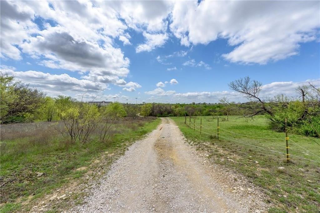 7350 Lake Country Drive