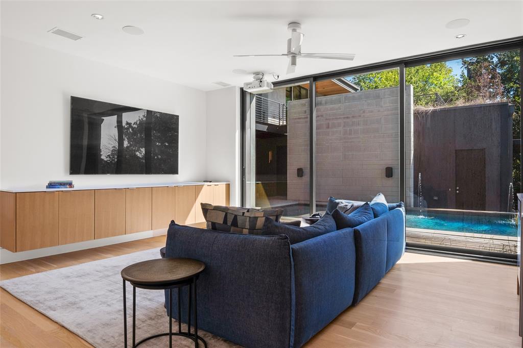 Franklin Hills - Residential