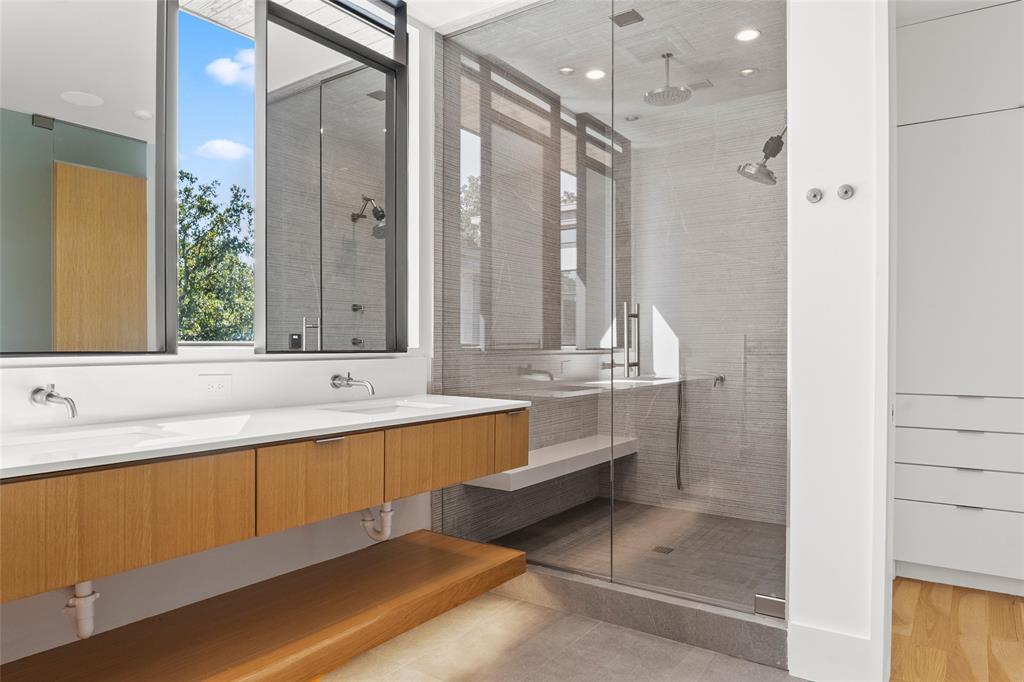 Franklin Hills - Residential