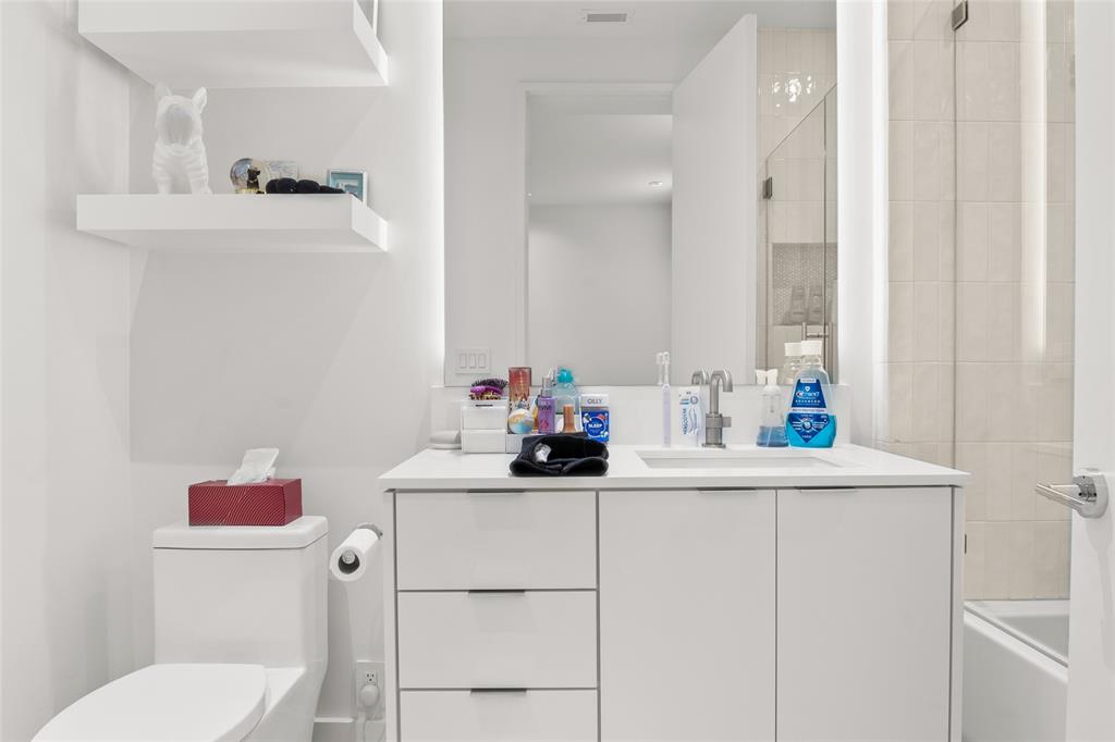 Franklin Hills - Residential